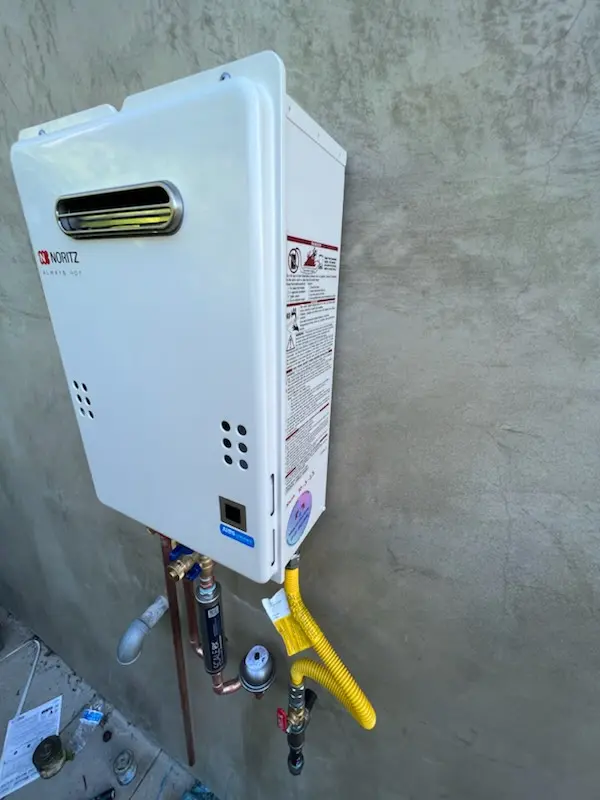 Tankless water heater installation for Stonycreek homes